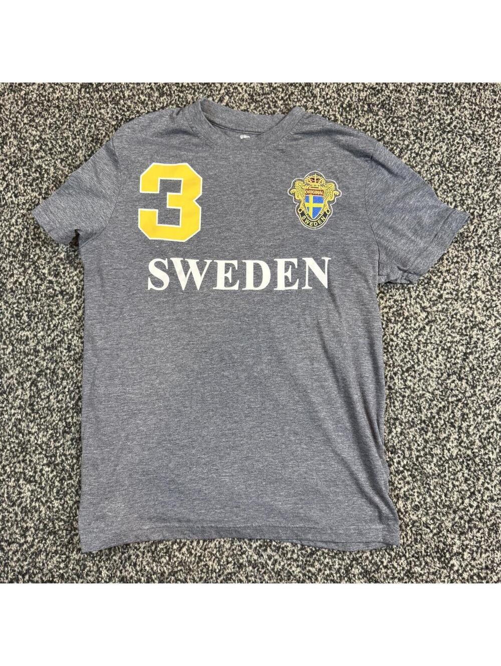 Robin Ruth Sweden Soccer Shirt S Yellow Number 3 Crest